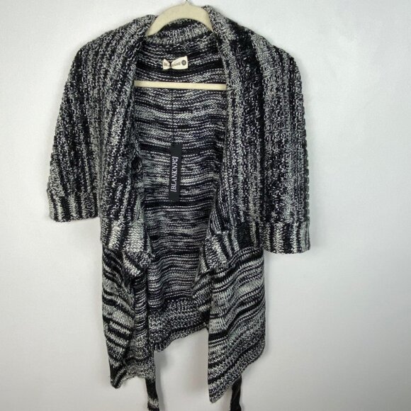 Nwt BlankNYC Sweater Vest Flying Monkey Cowl Neck Knit Size Medium Grey Shawl - Picture 5 of 12